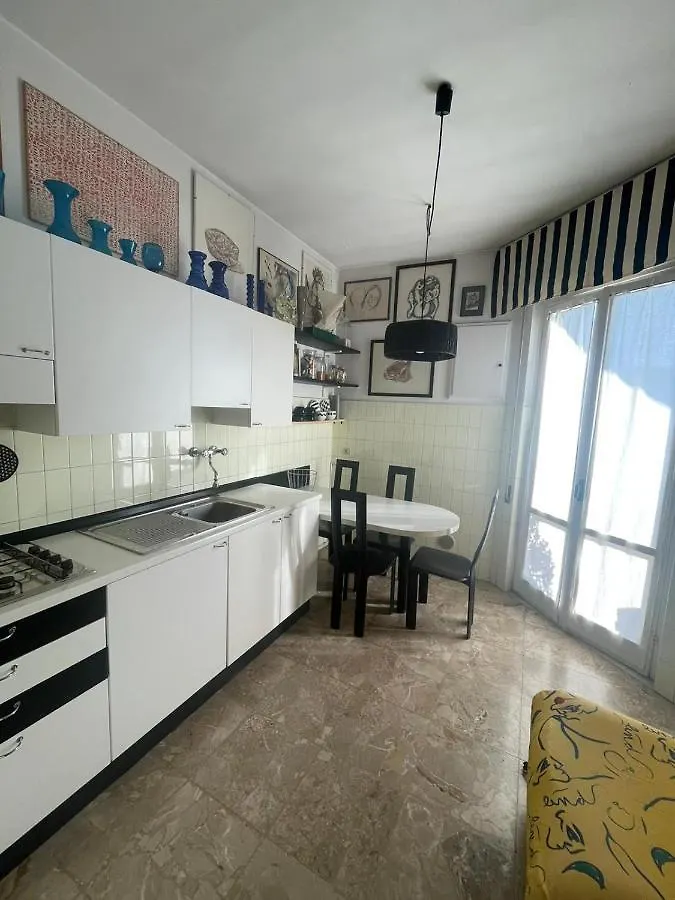Apartment Alloggio Vista Mare Loano